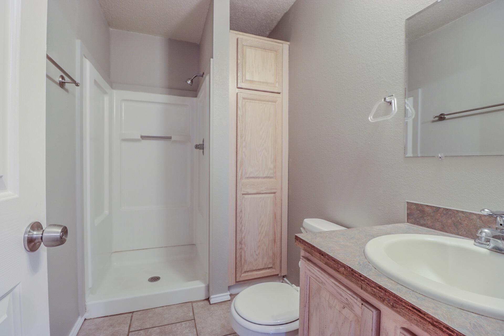 2401 87th Street, Unit B Lubbock, TX 79423 - Photo 6 of 11 original (37)