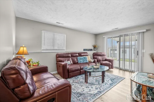 $415,000 | 6785 Summerbreeze Drive Southeast, Caledonia, MI 49316