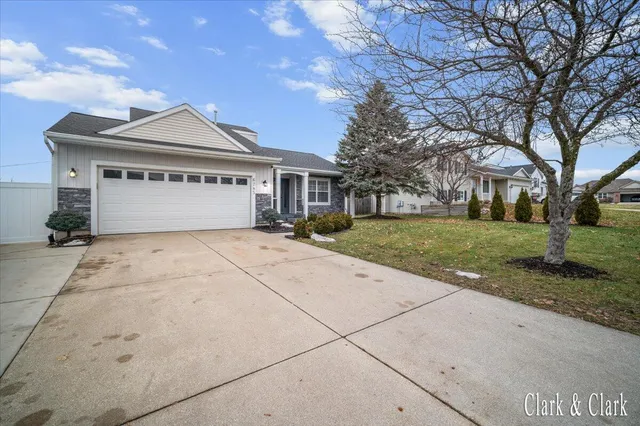 $415,000 | 6785 Summerbreeze Drive Southeast, Caledonia, MI 49316