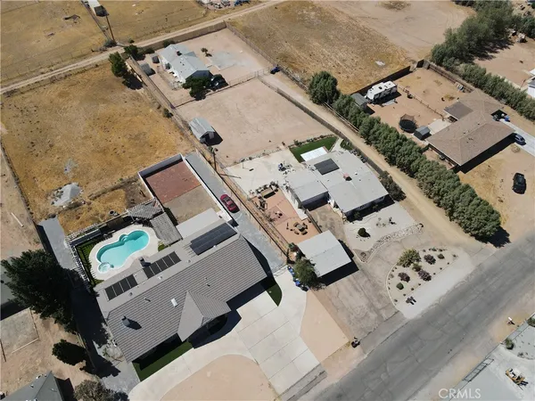 $590,000 | 14121 Lakota Road, Apple Valley, CA 92307