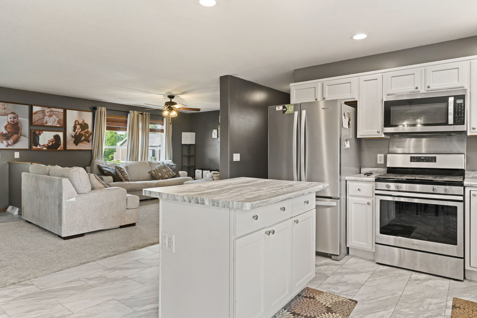 208 3rd Street Durant, IA 52747 - Photo 11 of 50