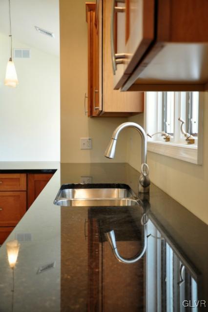 4001 Robert Road Emmaus, PA 18049 - Photo 7 of 44 Gallery Image 7