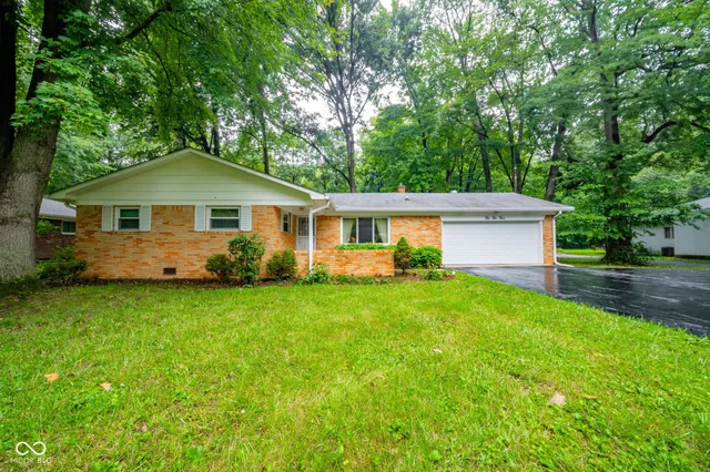 $225,000 | 10104 Sycamore Lane, Indianapolis, IN 46239
