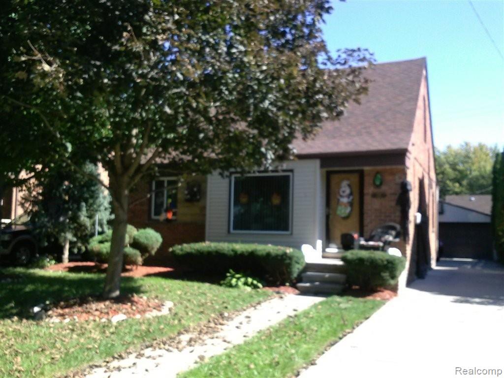 235 Shadowlawn Street Inkster, MI 48141 - Photo 1 of 17 CAM00125.jpg