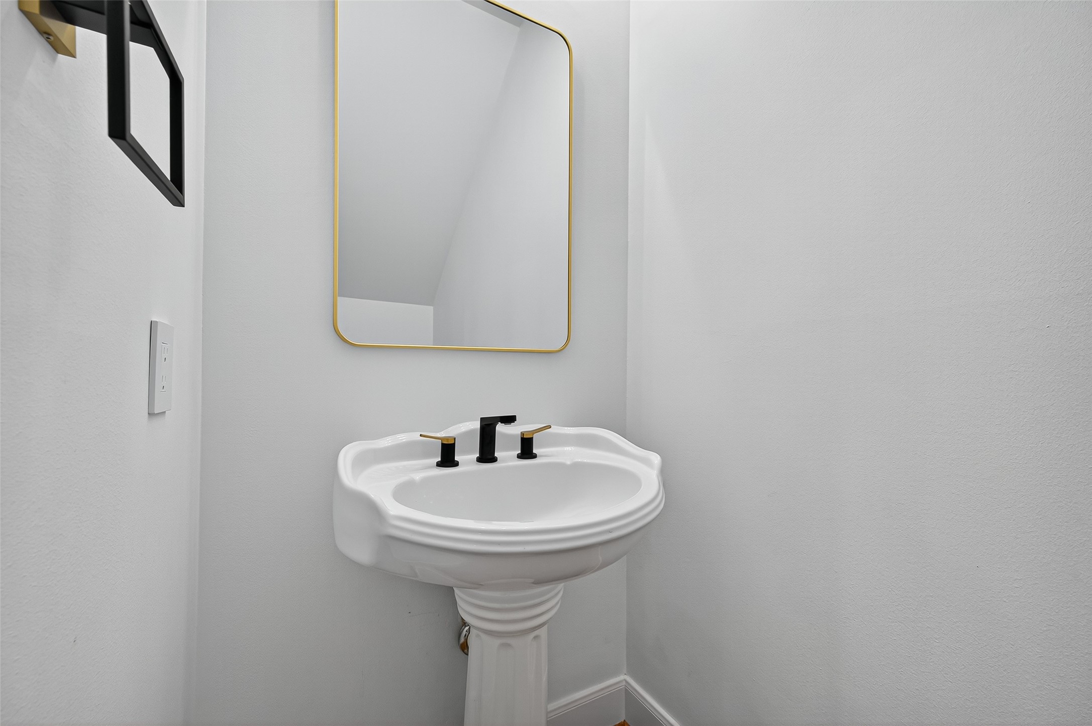 28 Riva Row Spring, TX 77380 - Photo 16 of 48