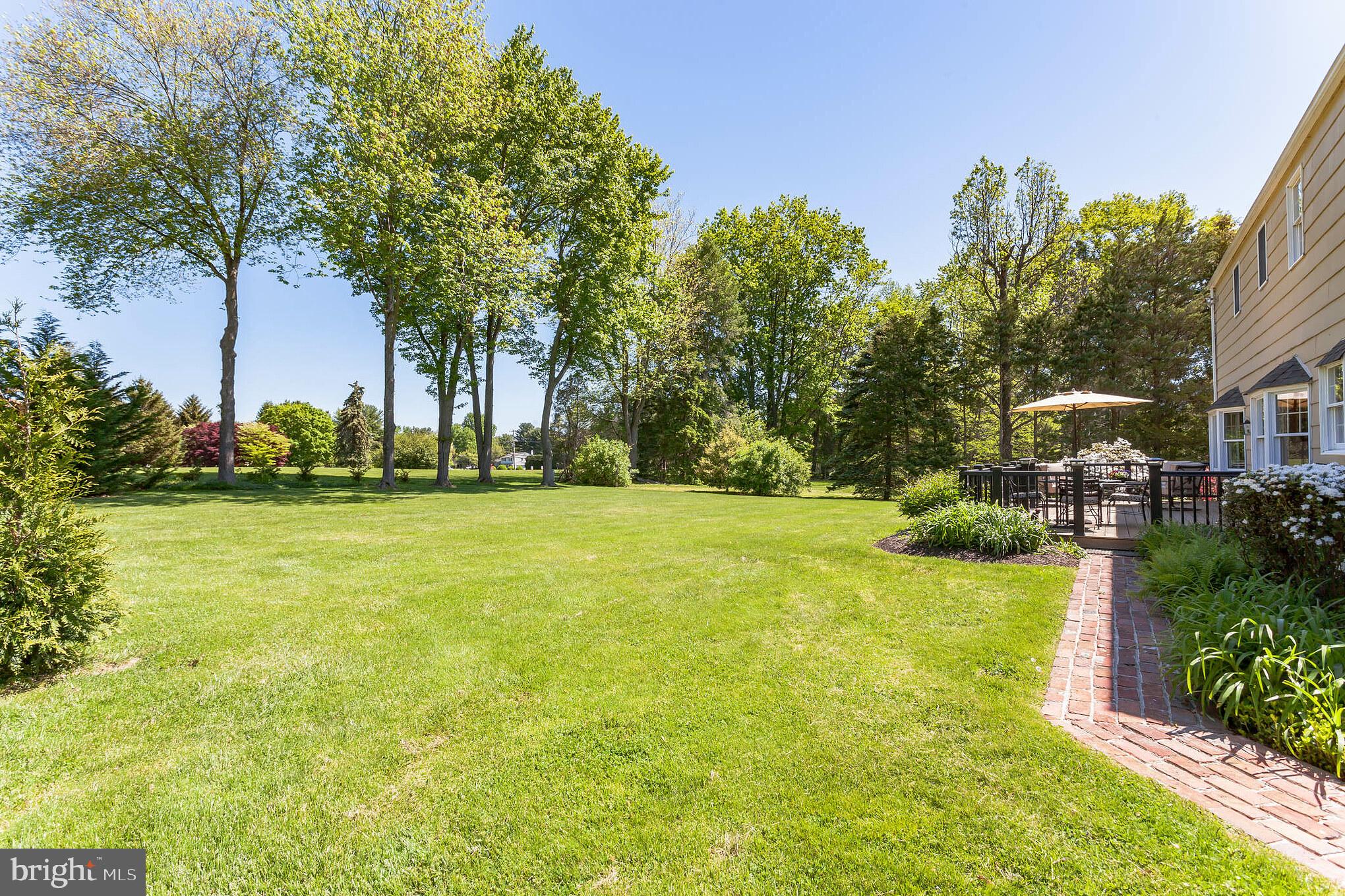 18 East Robin Road Holland, PA 18966 - Photo 2 of 30 Beautiful level yard