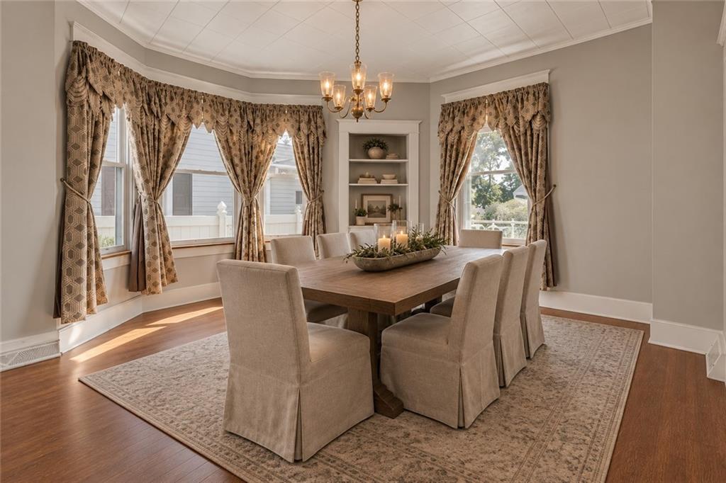 370 Ohio Avenue Rochester, PA 15074 - Photo 12 of 31 Dining room virtually staged