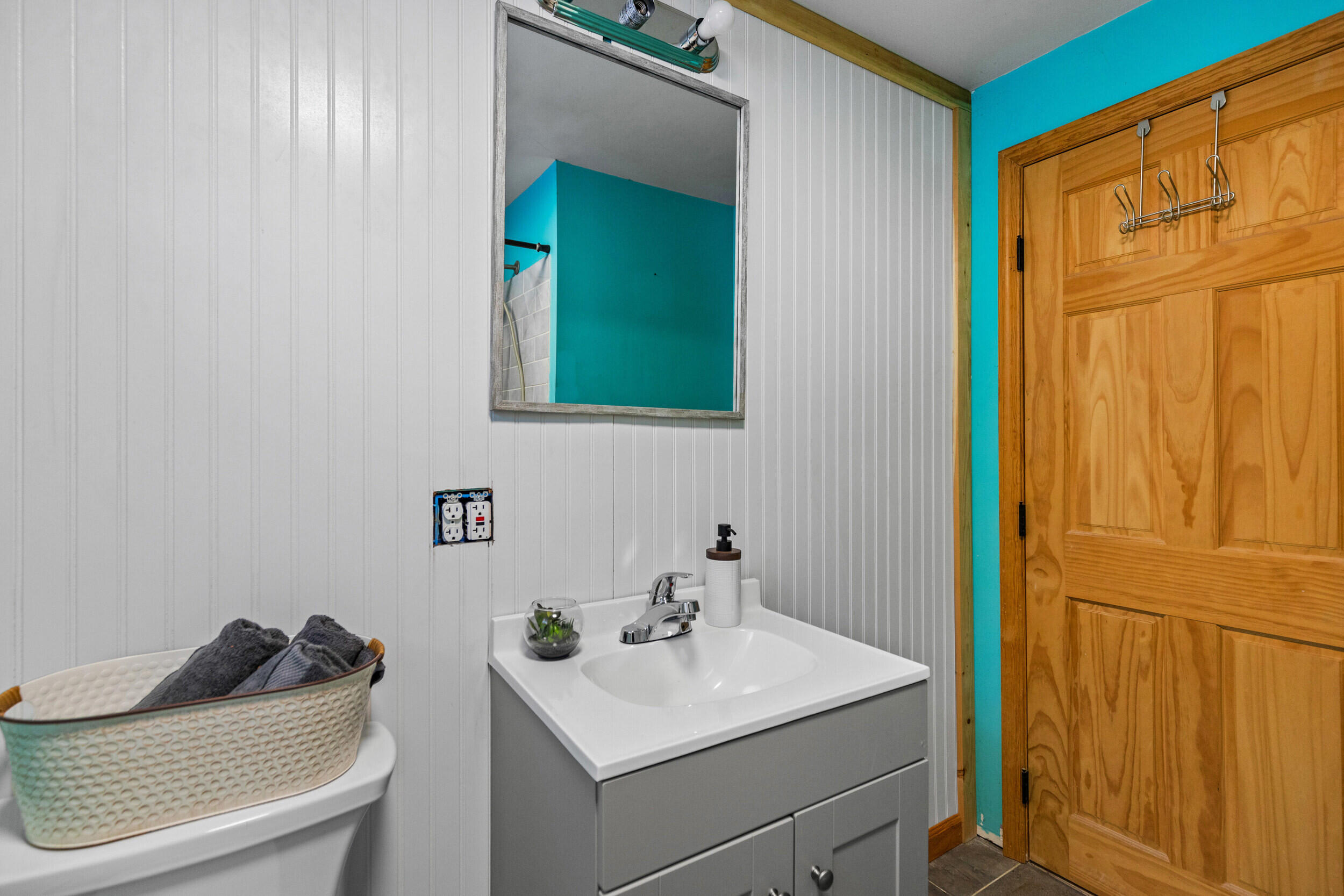 383 Paris Hill Road Paris, ME 04281 - Photo 22 of 42 383 paris hill rd, paris-029