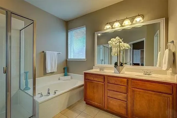 $2,500 | 1027 Johnson City Avenue, Forney, TX 75126