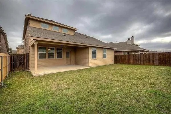 $2,500 | 1027 Johnson City Avenue, Forney, TX 75126