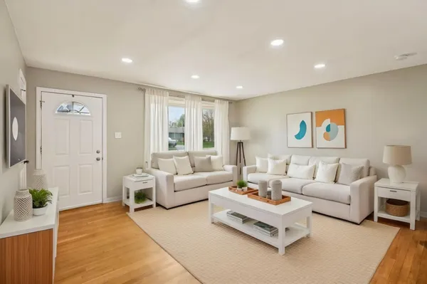 $300,000 | 5230 Park Lane, Crestwood, IL 60418