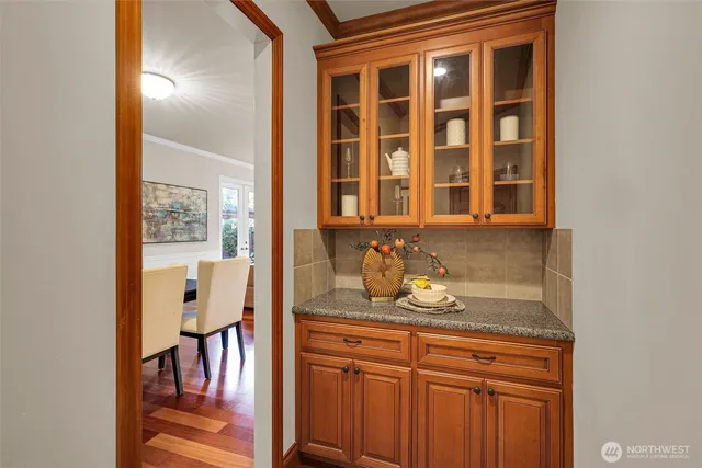 $2,695,000 | 4563 162nd Lane Southeast, Bellevue, WA 98006