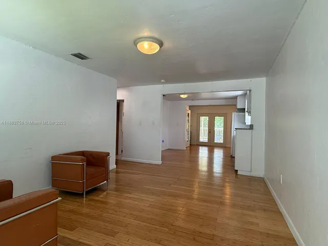 $775,000 | 5822 Southwest 60th Street, Miami, FL 33143