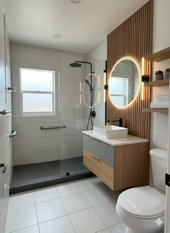 $775,000 | 5822 Southwest 60th Street, Miami, FL 33143