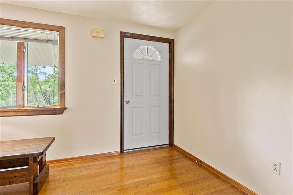 1226 Pinewood Road Irwin, PA 15642 - Photo 14 of 18 Gallery Image 14