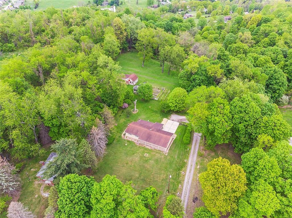 1226 Pinewood Road Irwin, PA 15642 - Photo 8 of 18 Gallery Image 8