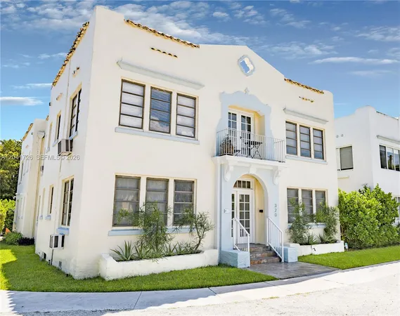 $2,000 | 320 Mendoza Avenue, Unit 3, Miami, FL 33134