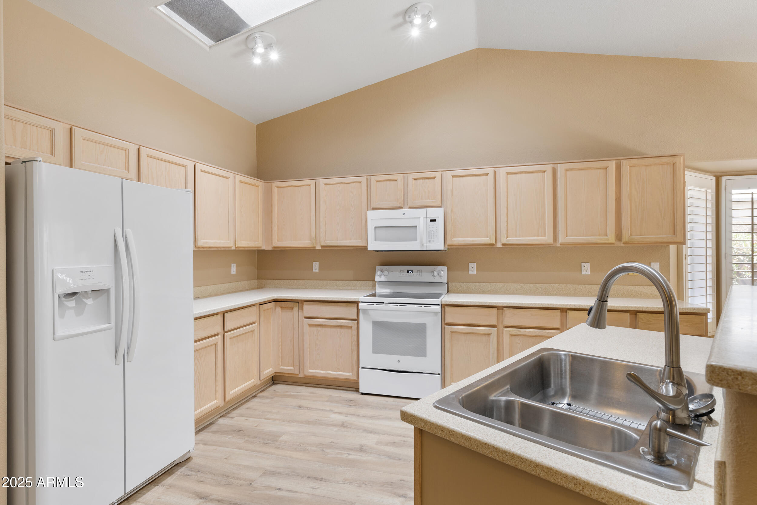 3012 North Papillon Circle Mesa, AZ 85215 - Photo 12 of 33 img_3706