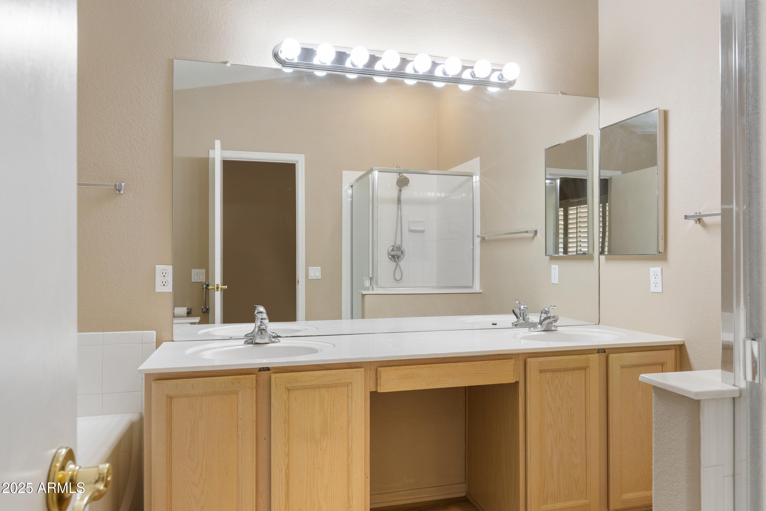 3012 North Papillon Circle Mesa, AZ 85215 - Photo 20 of 33 img_3730