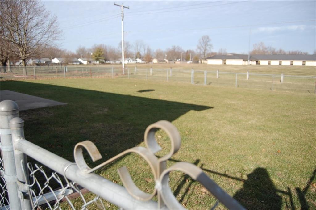 2012 Tamarack Road Anderson, IN 46011 - Photo 23 of 23 Gallery Image 23