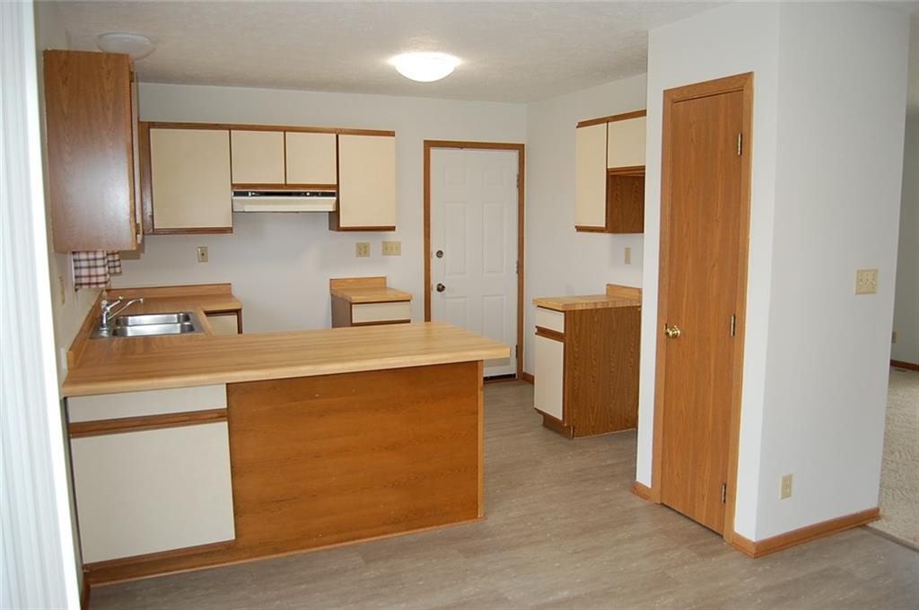2012 Tamarack Road Anderson, IN 46011 - Photo 10 of 23 Gallery Image 10