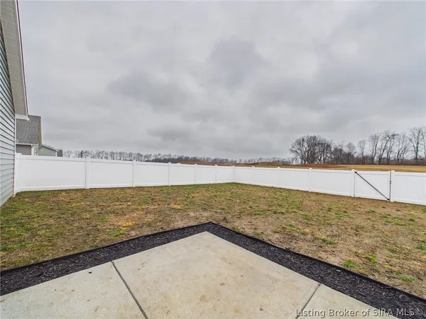 $280,000 | 5007 Hidden Spgs Drive, Charlestown, IN 47111