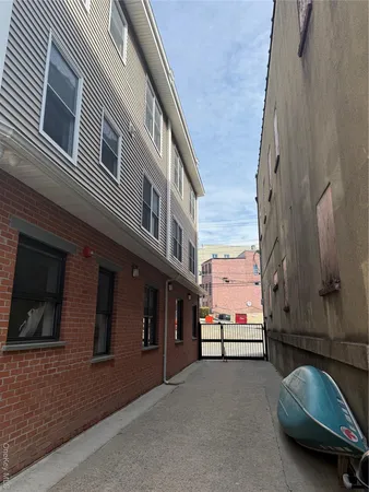 $3,950 | 5 Brandreth Street, Unit 2A, Ossining, NY 10562