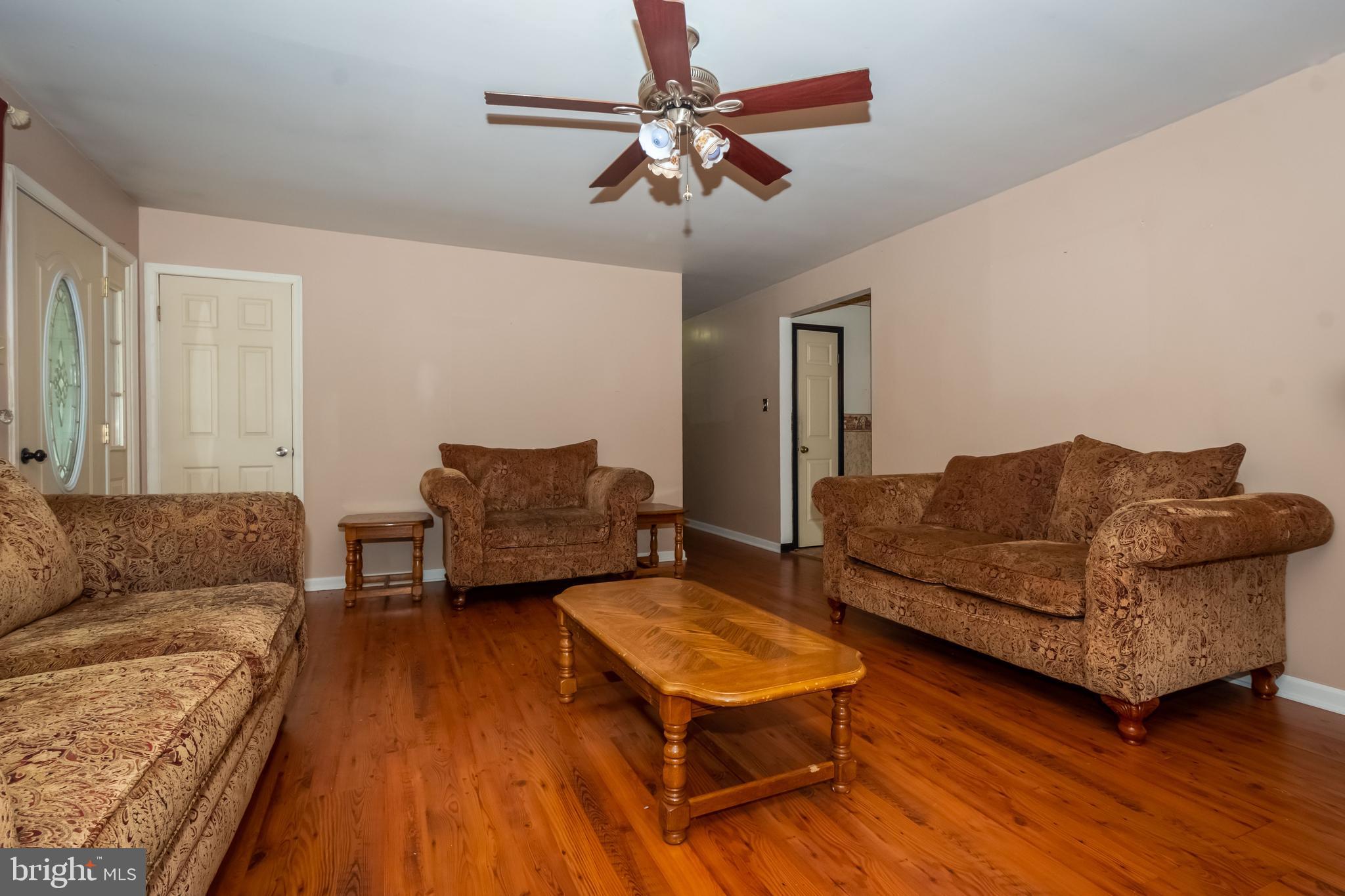 144 Deaver Road Elkton, MD 21921 - Photo 11 of 45 Living Room