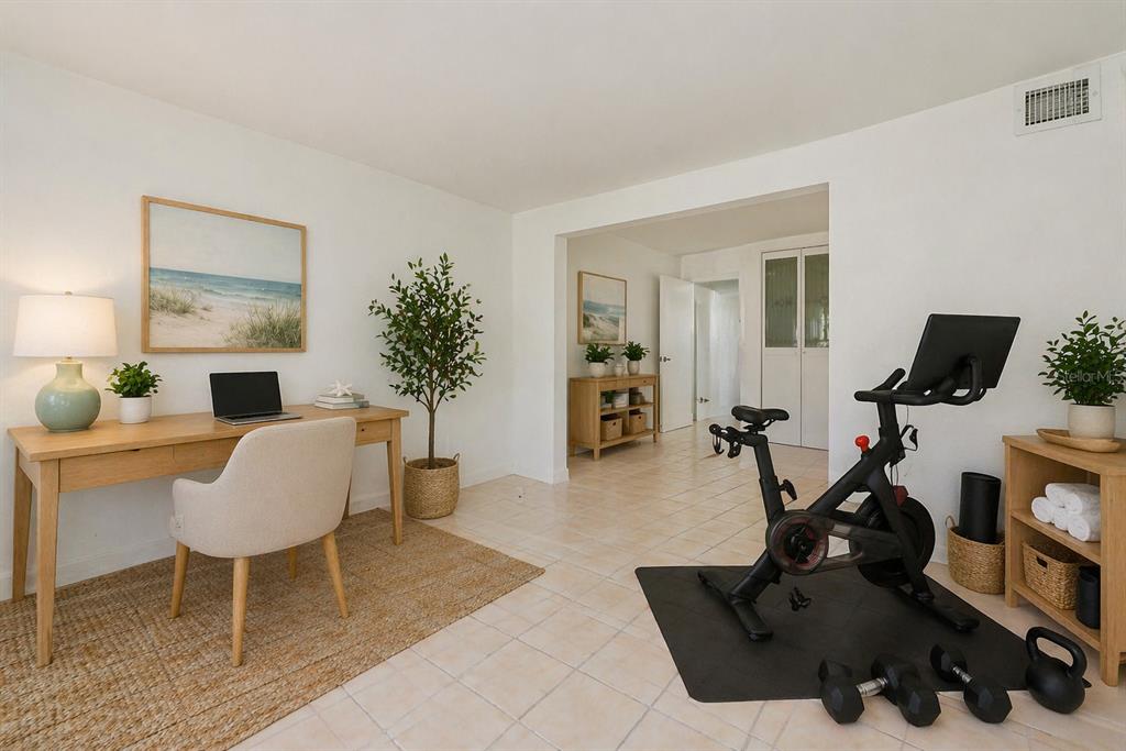 4565 Duhme Road, Unit 106 St. Petersburg, FL 33708 - Photo 14 of 19