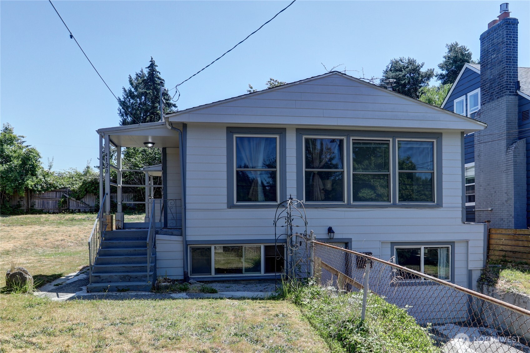 4120 Renton Avenue South Seattle, WA 98108 - Photo 2 of 28