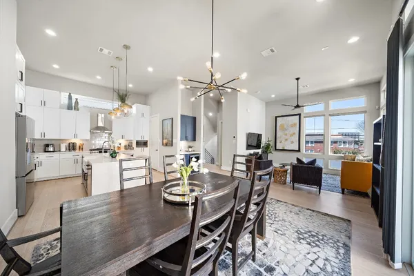 $4,950 | 3515 Hutchins Street, Houston, TX 77004