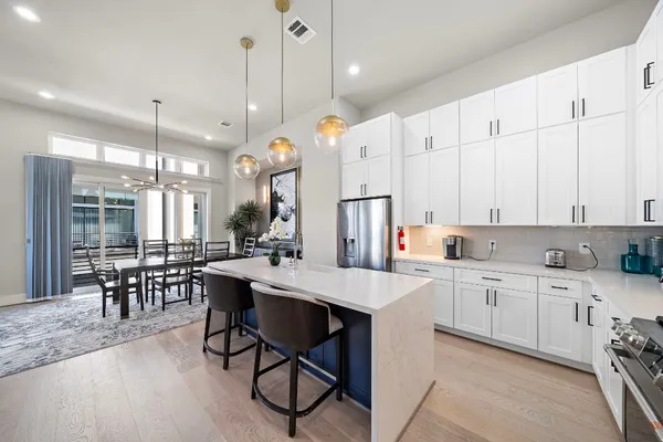 $4,950 | 3515 Hutchins Street, Houston, TX 77004