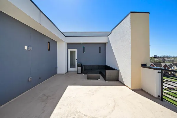 $4,950 | 3515 Hutchins Street, Houston, TX 77004