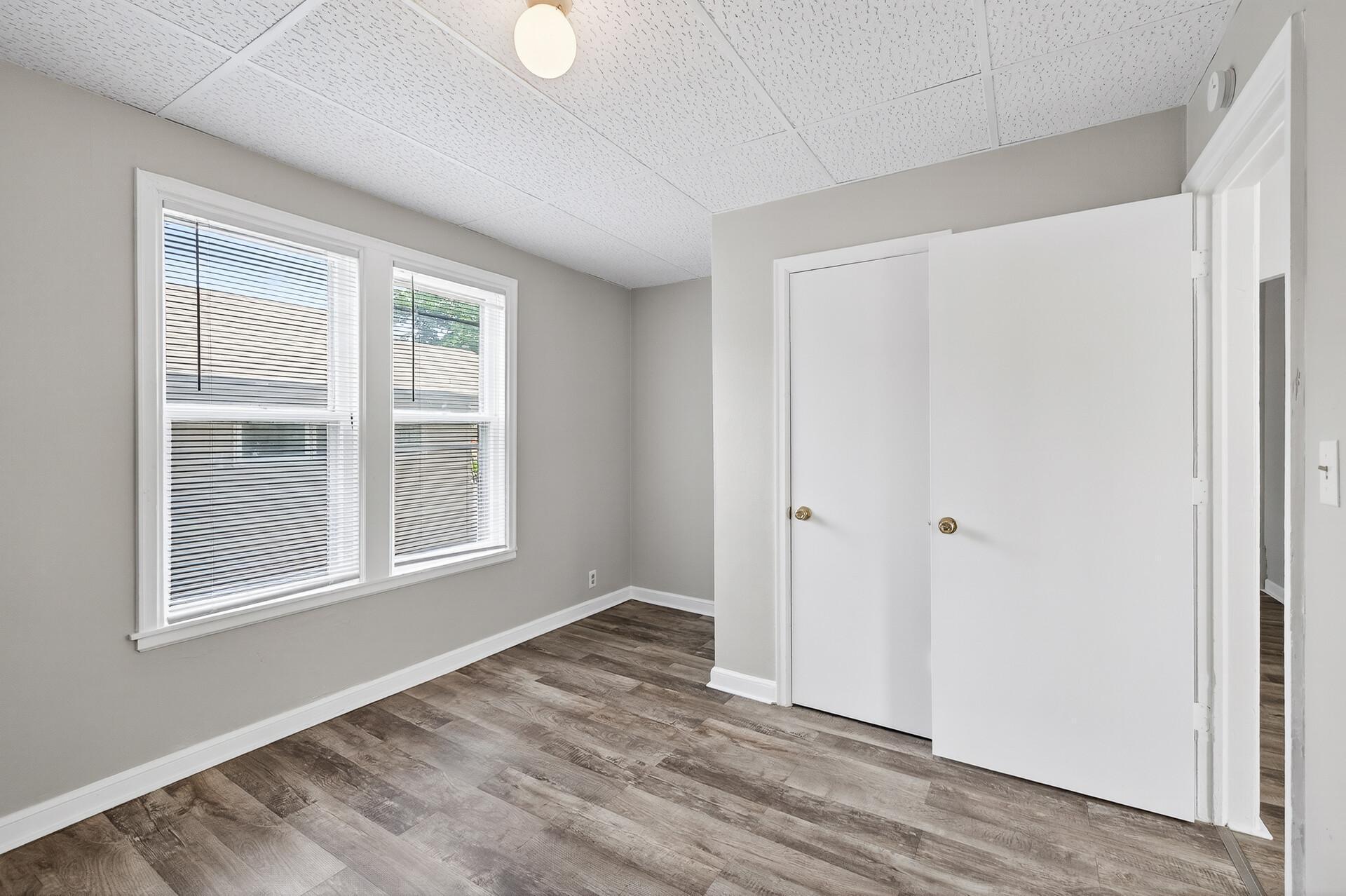 472 Case Avenue East St. Paul, MN 55130 - Photo 17 of 30