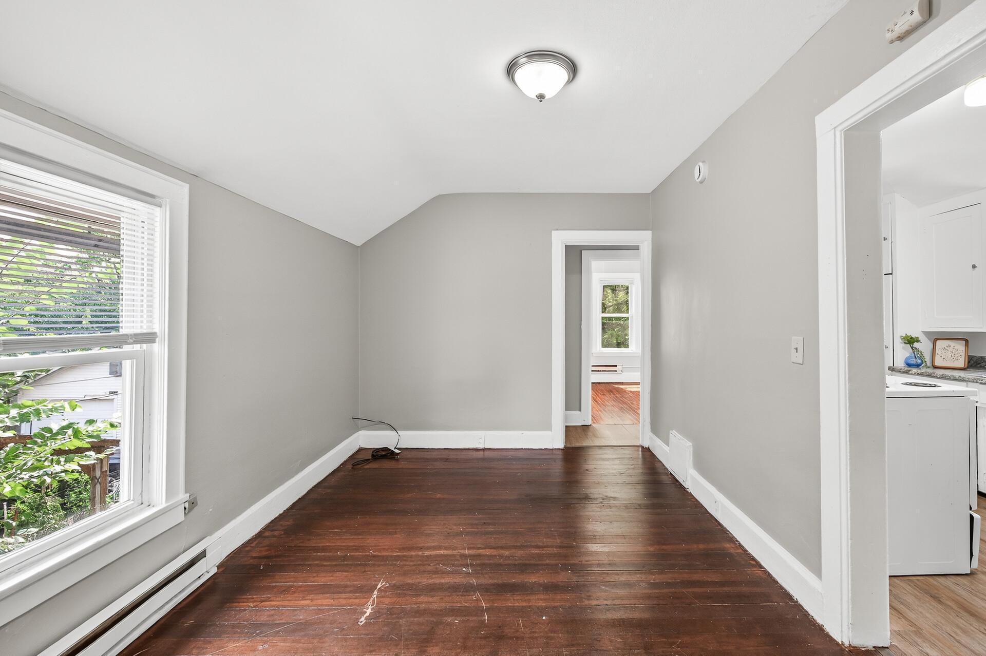 472 Case Avenue East St. Paul, MN 55130 - Photo 18 of 30