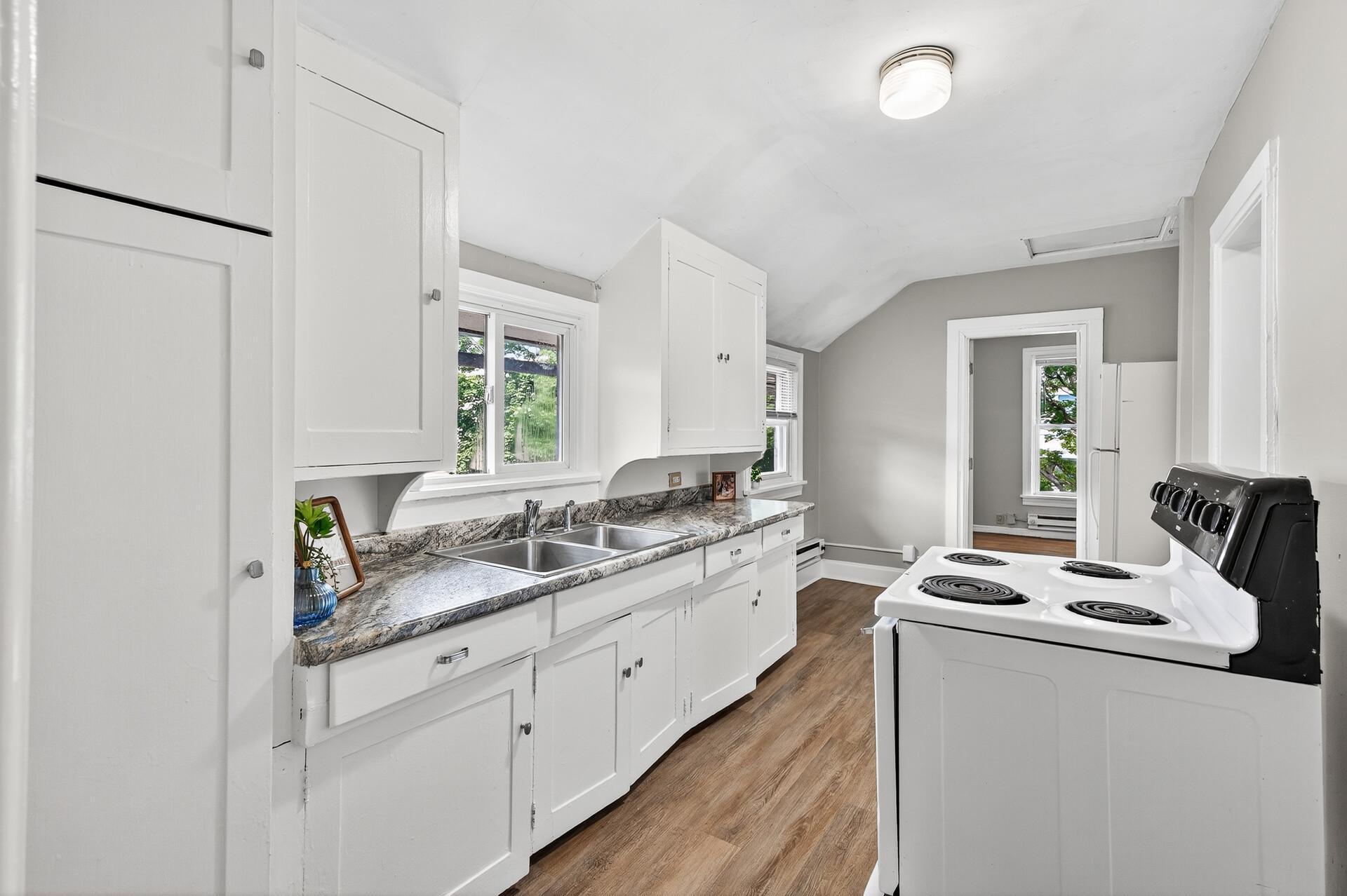 472 Case Avenue East St. Paul, MN 55130 - Photo 21 of 30