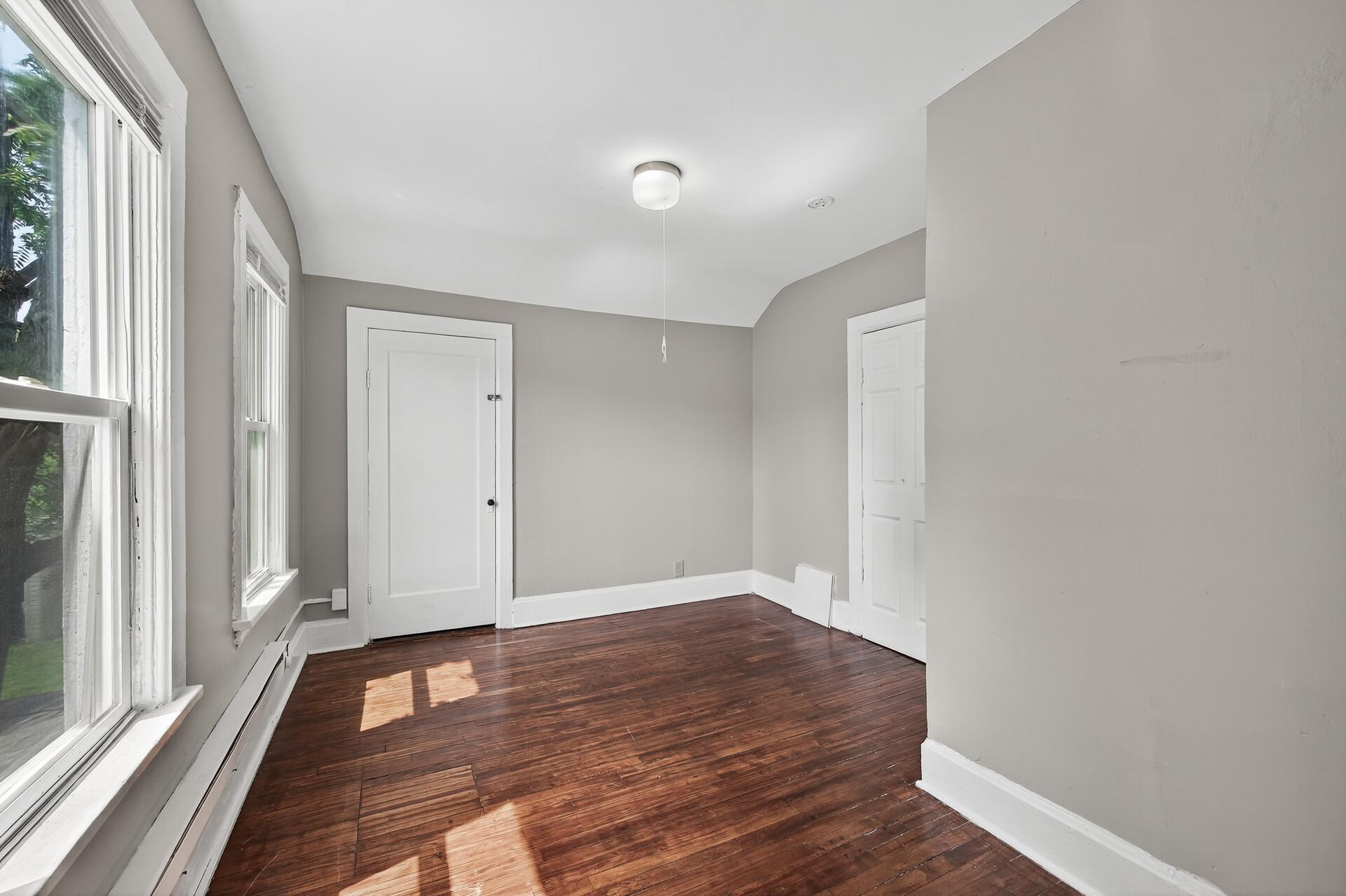 472 Case Avenue East St. Paul, MN 55130 - Photo 27 of 30