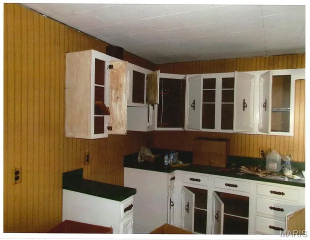 $42,750 | 425 North Pine Street, Irving, IL 62051