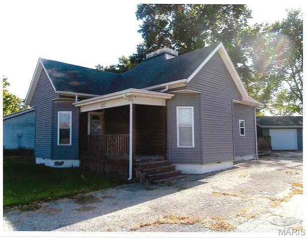 $42,750 | 425 North Pine Street, Irving, IL 62051