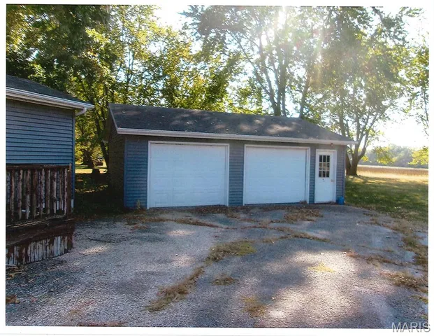 $42,750 | 425 North Pine Street, Irving, IL 62051