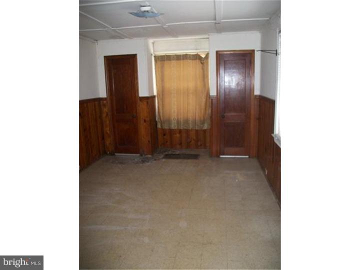 711 Parklane Road Swarthmore, PA 19081 - Photo 3 of 9