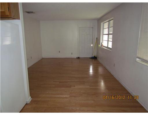 1224 West 32nd Street Riviera Beach, FL 33404 - Photo 5 of 11 Additional Photo