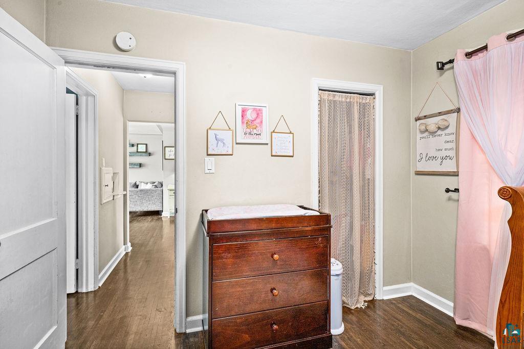 5211 Oneida Street Duluth, MN 55804 - Photo 17 of 40