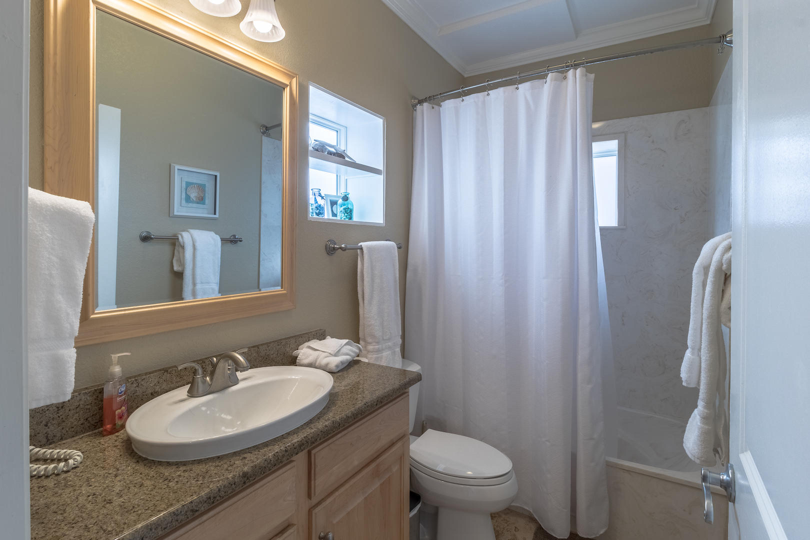 12 Merri Way Santa Rosa Beach, FL 32459 - Photo 8 of 28 1st floor Bath 12 Merri Way-2