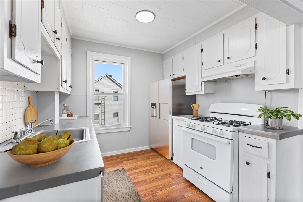 166 Mott Street Fall River, MA 02721 - Photo 13 of 16