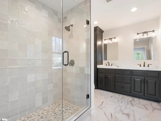 $750,000 | 100 Gilbert Road, Columbus, NC 28722