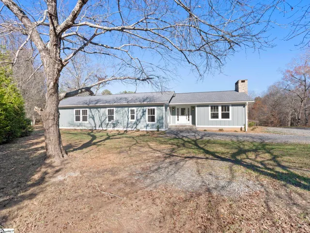 $750,000 | 100 Gilbert Road, Columbus, NC 28722