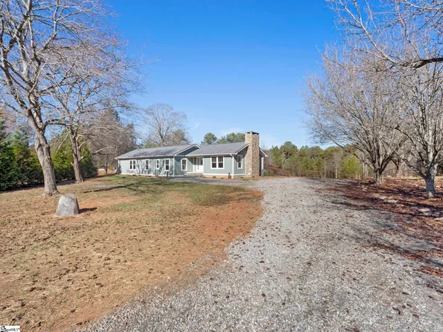 $750,000 | 100 Gilbert Road, Columbus, NC 28722