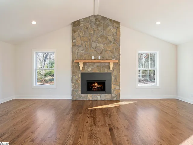 $750,000 | 100 Gilbert Road, Columbus, NC 28722