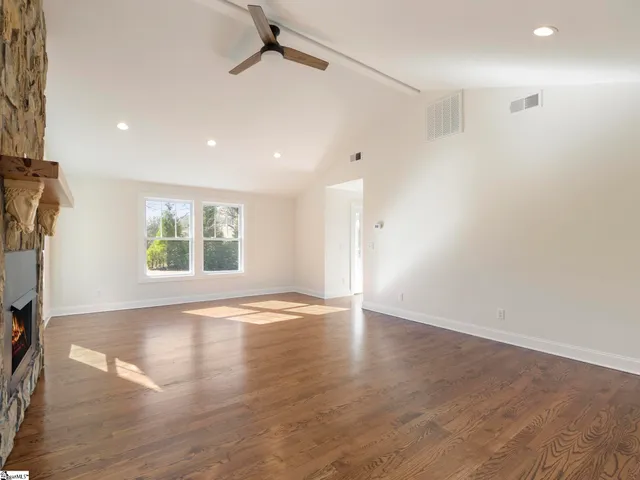 $750,000 | 100 Gilbert Road, Columbus, NC 28722